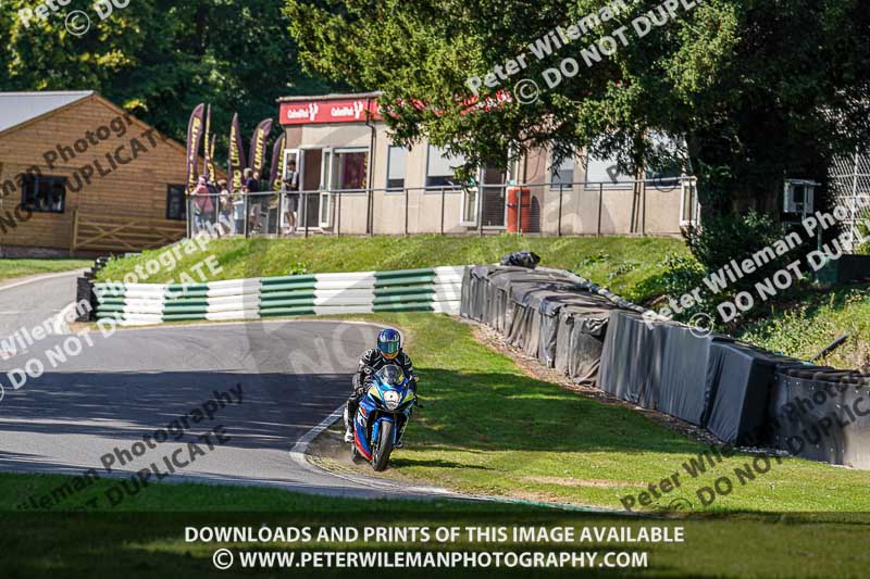 cadwell no limits trackday;cadwell park;cadwell park photographs;cadwell trackday photographs;enduro digital images;event digital images;eventdigitalimages;no limits trackdays;peter wileman photography;racing digital images;trackday digital images;trackday photos